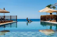 Sea Valley Lodge - Infinity Pools