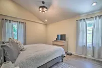 Modern NY Home w/ Views by Hudson Valley Hiking! - WiFi