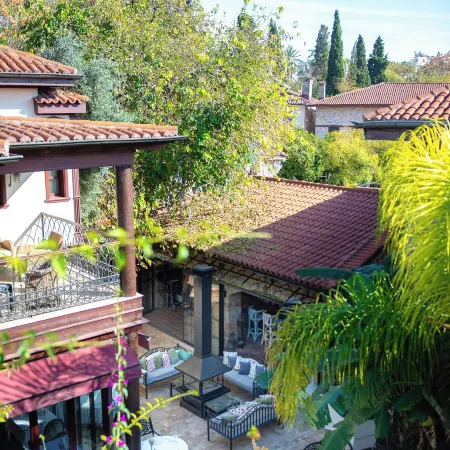 Tuvana Hotel