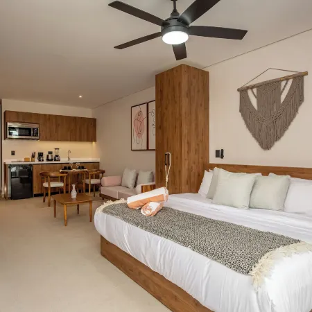 Jungle Retreat Xibalba