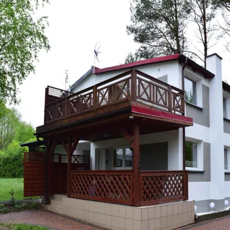 House by Lake Stare Czaple with Sauna Отели в г. Стенжица