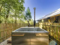Grow Tree Glamping Hotels in Miaoli