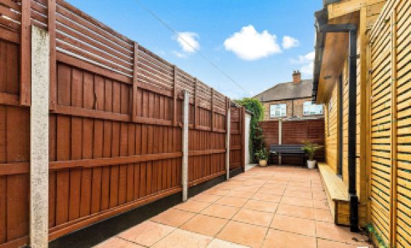 Imperial Inn Apartments