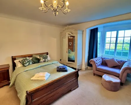 Pet-friendly Holiday Home With Scenic Views, No Deposit Hotels in Dacorum District