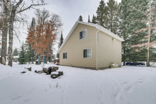Family Nature Escape! South Branch Haven w/ Deck - 3 étoiles