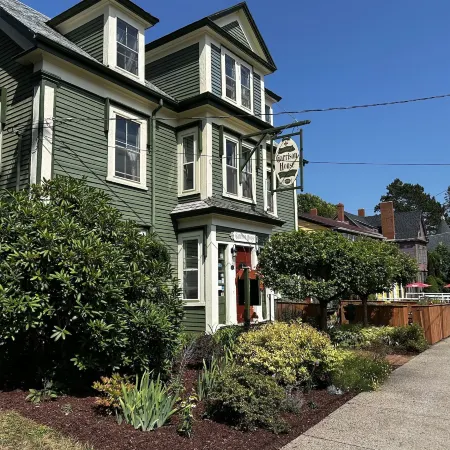 The Garrison House Inn