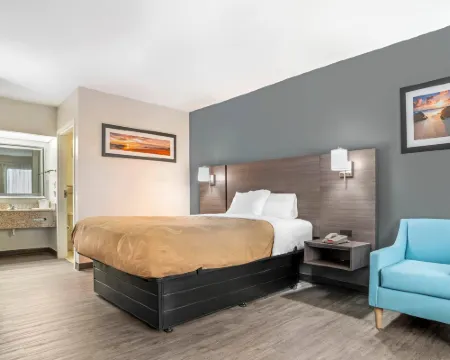 クオリティ イン フォーリー - ガルフショアーズ ノース フォーリーのホテル