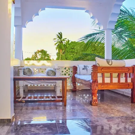 Milalana Guest Hotel & Residences