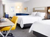 Holiday Inn Express & Suites MENTOR - BANQUET CENTER by IHG