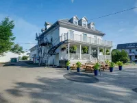 Hotel Victoria Hotels in Saint-Pascal