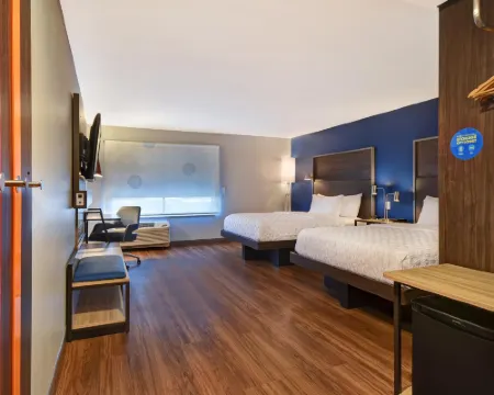 Tru Denver South Park Meadows Hotels in Lone Tree