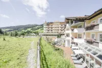 Traumhotel Alpina - 4 Sterne Superior, Adults Only, Yoga-Ayvurveda, Bikerhotel - Mountain view