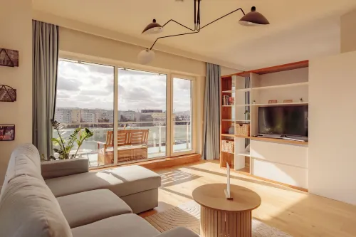 Zen Residential Apartments - Airport Shuttle