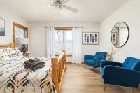 Luxury Bryce Cabin w/ Hot Tub, Mountain Views, Theater, Game Room, Firepit!