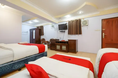 RedDoorz at Sedayu 1 Parapat