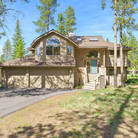 Sunriver Golf Views Hot Tub Escape