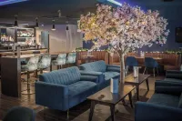 The Kinmel & Kinspa - bar