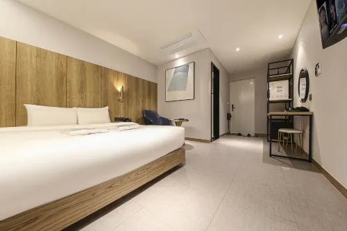 Hotel About - ที่มีที่จอดรถ