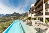 Hotel Tyrol - Pools