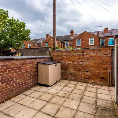 Modern Apartment Perfect for Business Sleeps 4