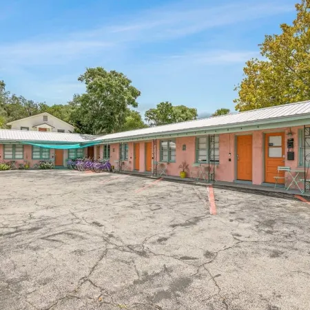 Dive into the 50s- Restored Motel in St Augustine