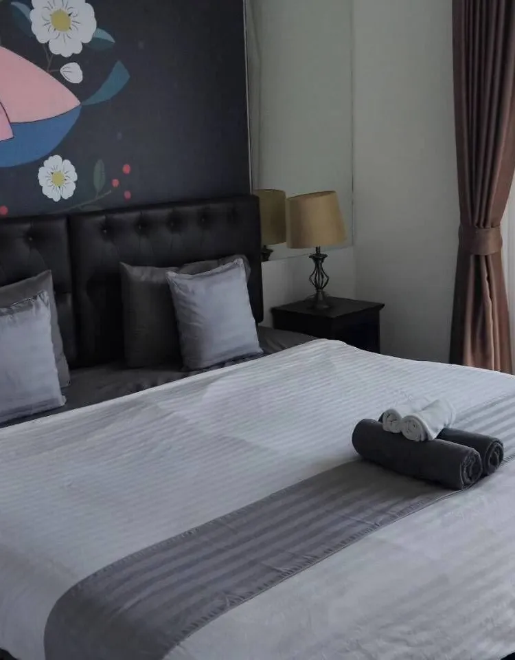 ห้องดีลักซ์, เตียงควีนไซส์ 1 เตียง, ปลอดบุหรี่, วิวสวน
