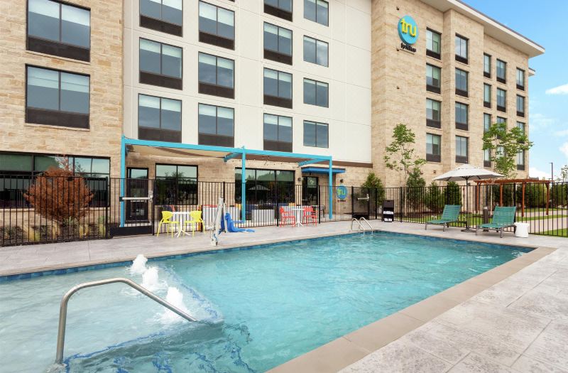 Tru by Hilton Frisco Dallas photo 2