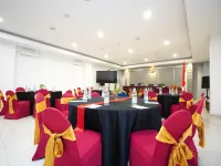 Grand Master Villa Tomohon Hotels in Tomohon