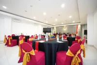 Grand Master Villa Tomohon