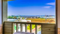 Jeju Hayan Byeol Pension - Condos
