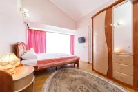 Laura Mini-Hotel