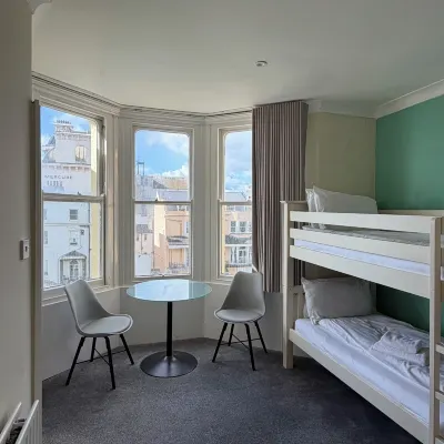 The Brighton Hotel Các khách sạn gần Trường đua ngựa Brighton