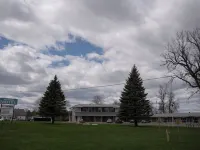 Aquarius Motel Hotels in Lanark County
