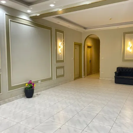 Royal Season Hotel