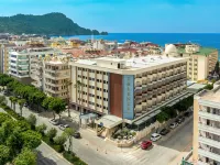 Tolenza Hotels Alanya - All Inclusive Hoteles cerca de Playa Kleopatra