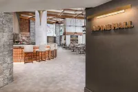 The Lodge at Spruce Peak, Part of Hyatt - bar