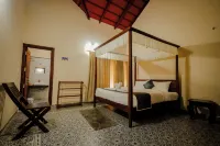 Akruthi Palm Pavilion Resort - breakfast