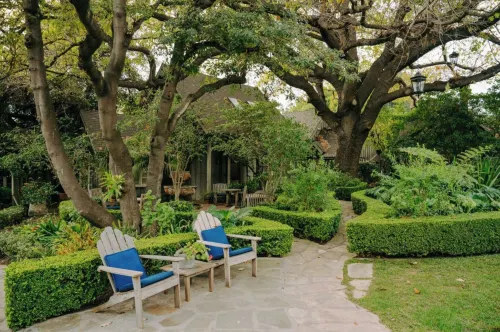 Simpson House Inn