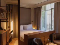 ميرسر مدريد Hotels near رِتيرو