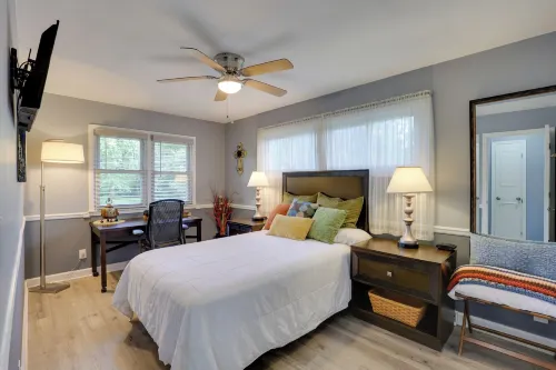 Home w/ Fenced Yard, 13 Mi to Kansas City Stadium! - Wifi