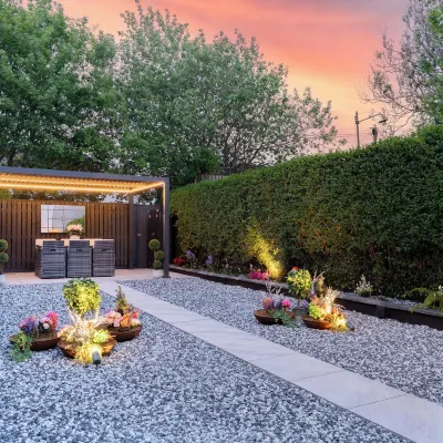 Stylish 5BR Home - Garden Pergola Hotels near Glasgow Prestwick Airport