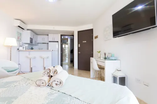 Lovely Sea View,Eagle Beach, Oasis Condominium Wifi
