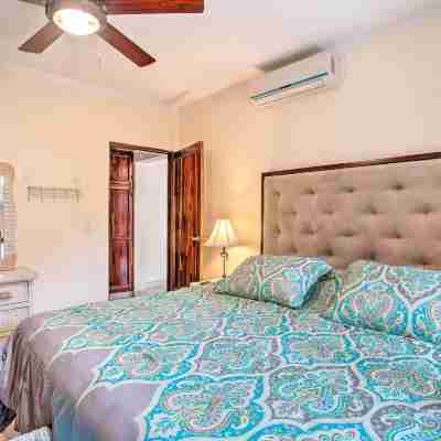 Marina Sol Los Cabos Haven - Walk to Medano Beach! Rooms