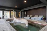 Meadowmere Resort - Spa