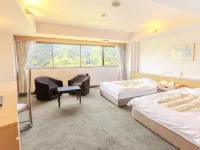 Hotel Second Stage Các khách sạn gần Phố Shionoe-cho