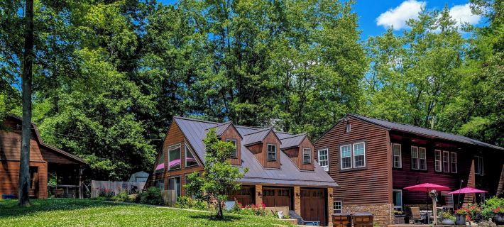 Woodland Spa Sanctuary: Delaware Home w/ Swim Spa Hotels in Delaware County