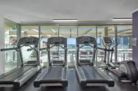 City Heights! 2Bed/1Bath/1Car/Views ~ CBD - ジム