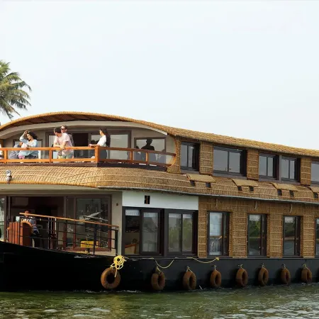Spice Route Luxury Cruises