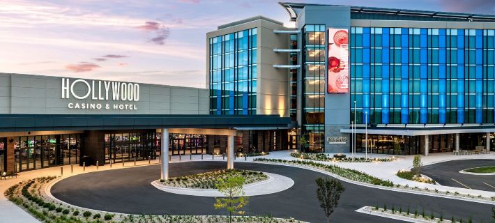 Hollywood Casino Aurora Hotels in Kane County