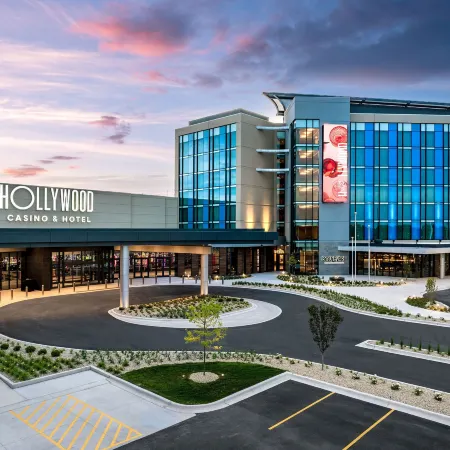 Hollywood Casino Aurora